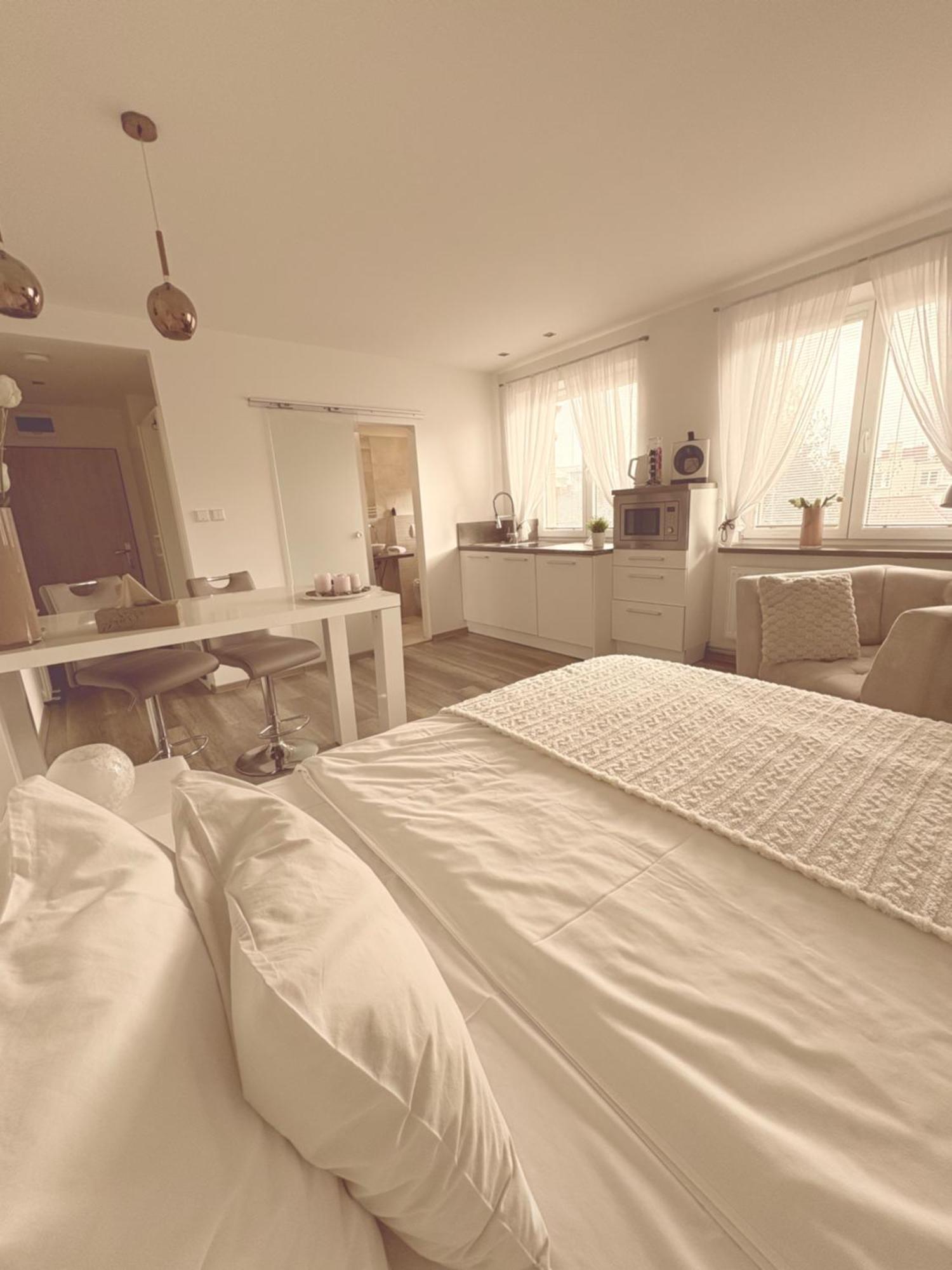 Trio Apartments Ostrava Kültér fotó